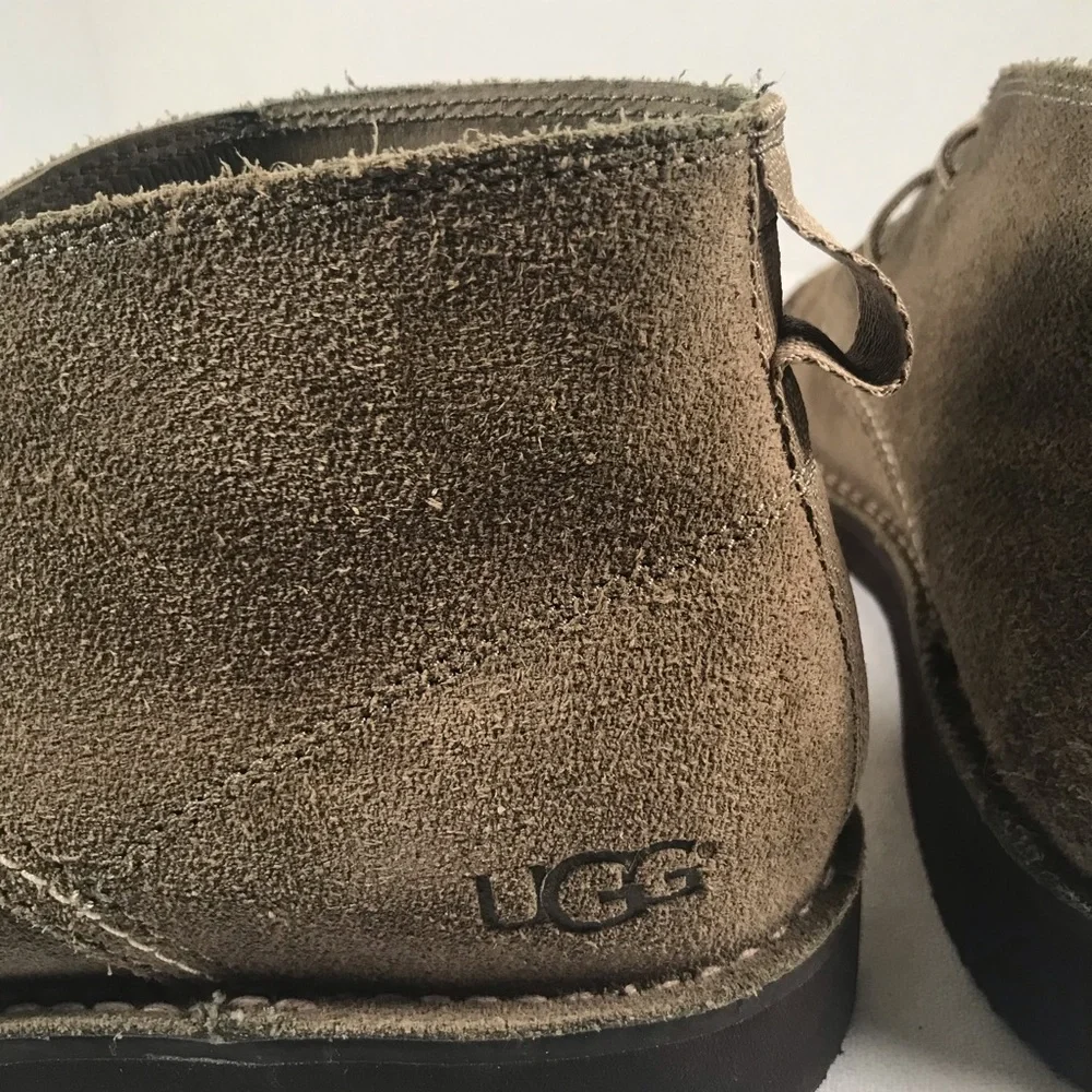 UGG Men’s Taupe Suede Lace Up Camino Chukka Boots